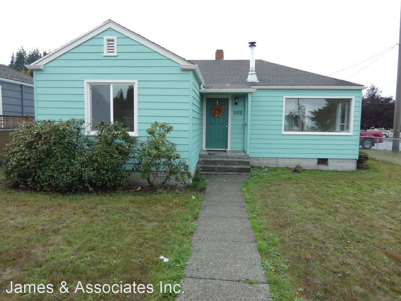 1102 E 4th St - Photo 2 of 38