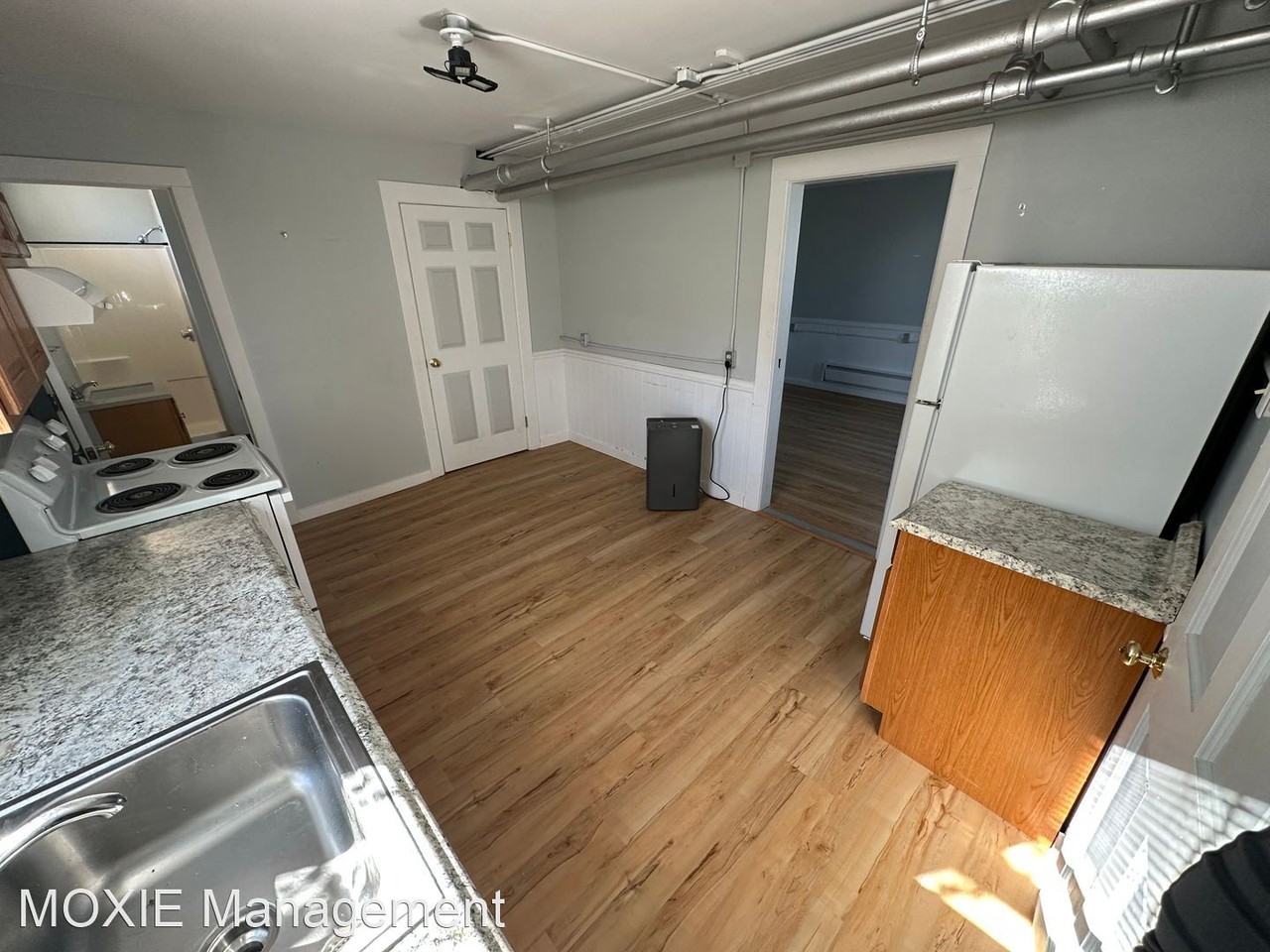 57 Ocean Ave - Photo 2 of 6