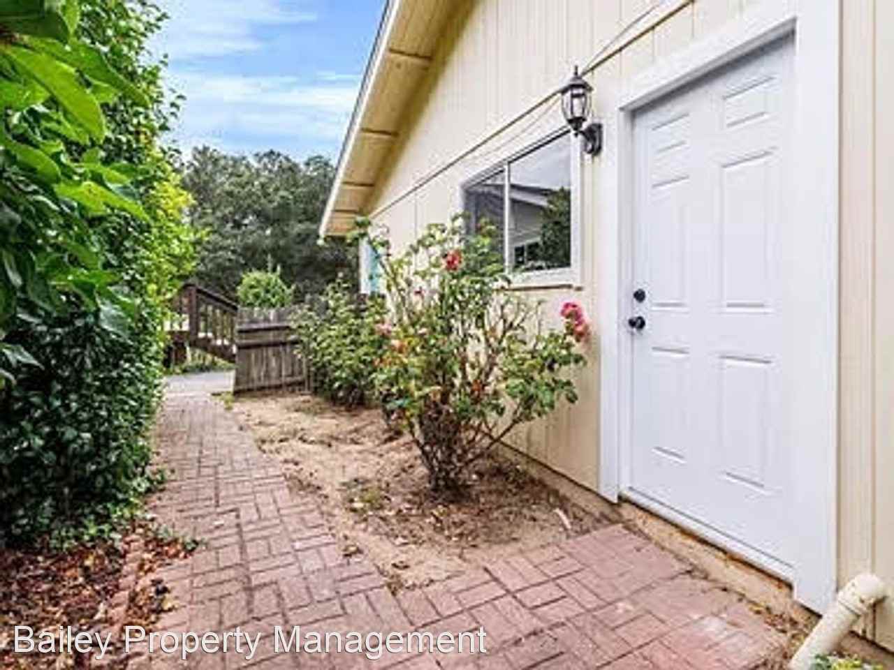 2455 Tuckahoe Ter - Photo 2 of 8