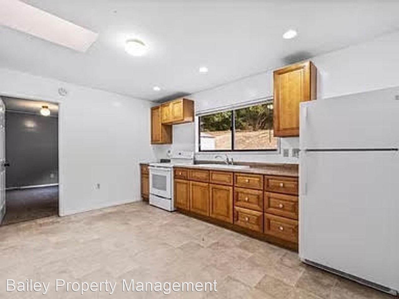 2455 Tuckahoe Ter - Photo 3 of 8