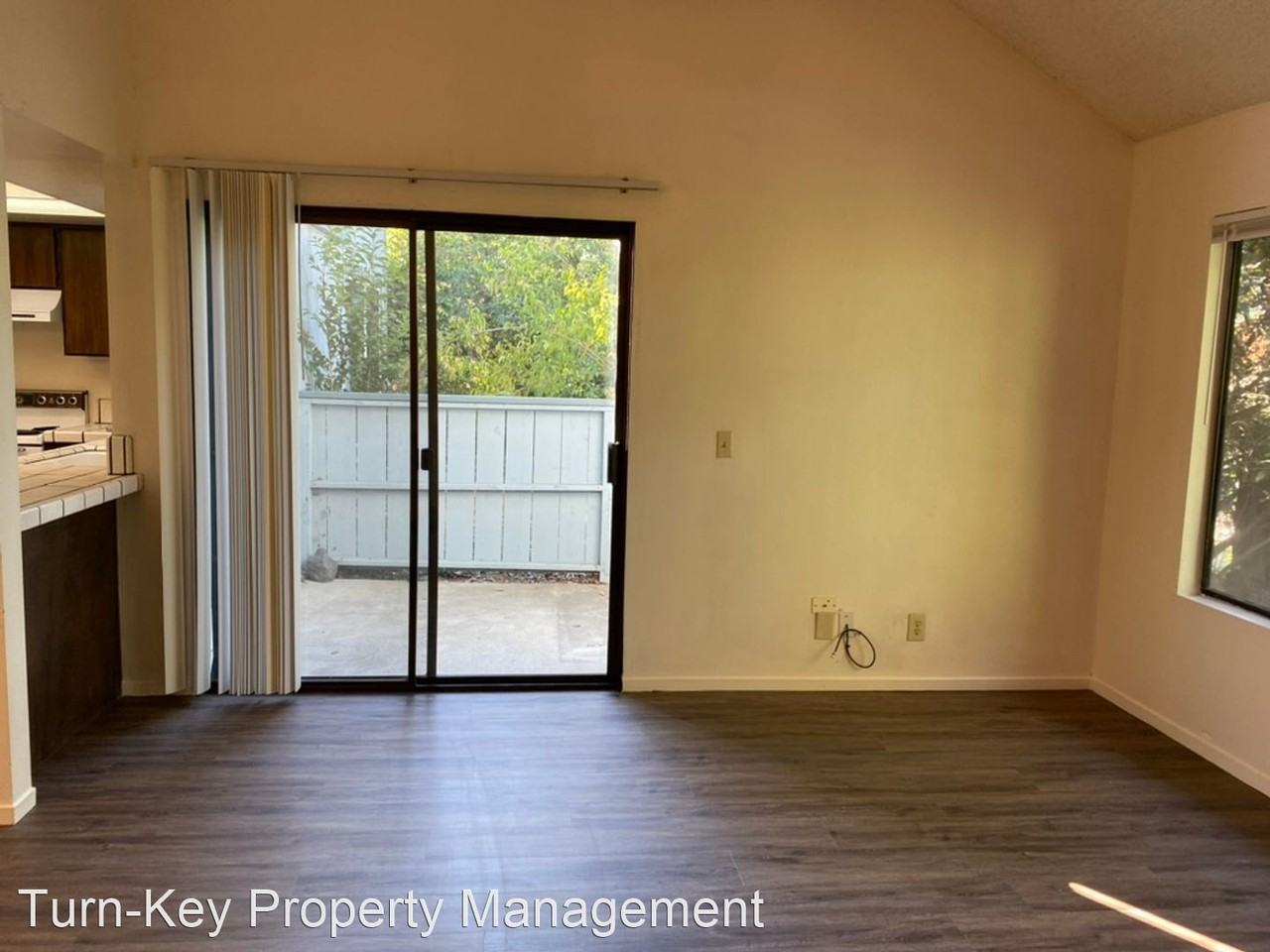 4 Quail Ridge Dr - Photo 2 of 32