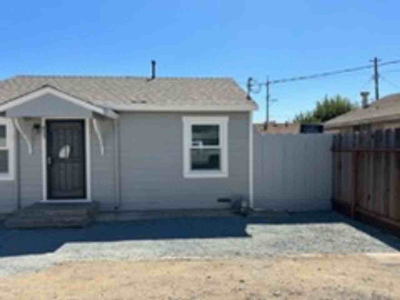 922 Center St #A - Photo 3 of 37