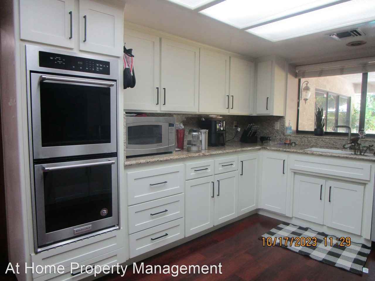 1419 Calle Hermosa - Photo 3 of 16