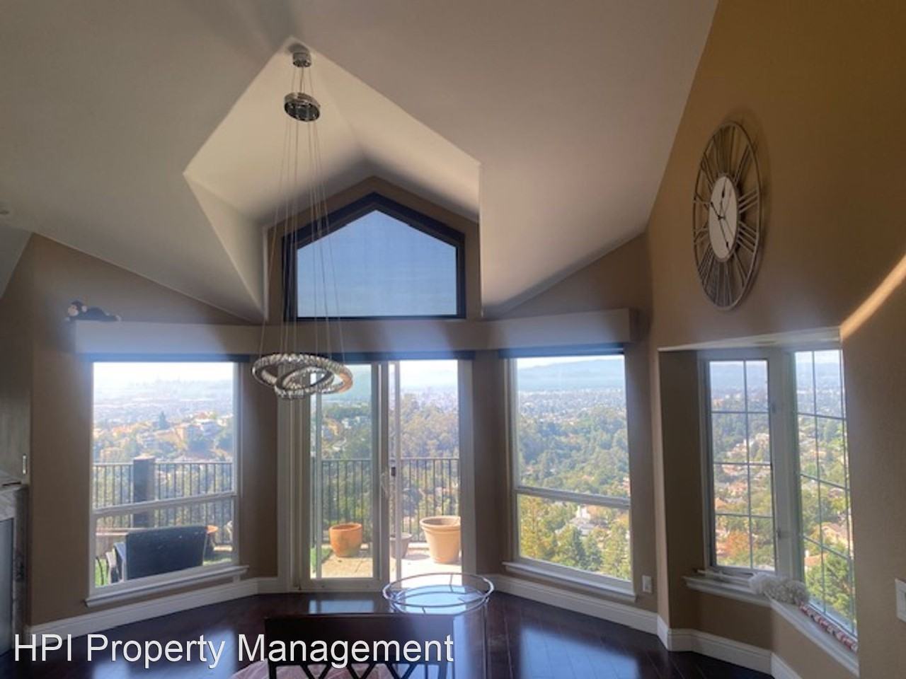 10063 Broadway Ter - Photo 2 of 17