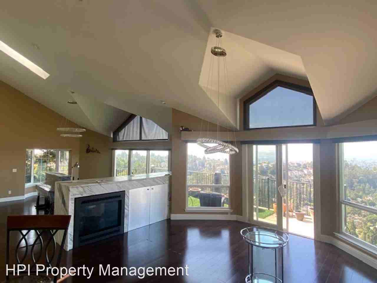 10063 Broadway Ter - Photo 3 of 17