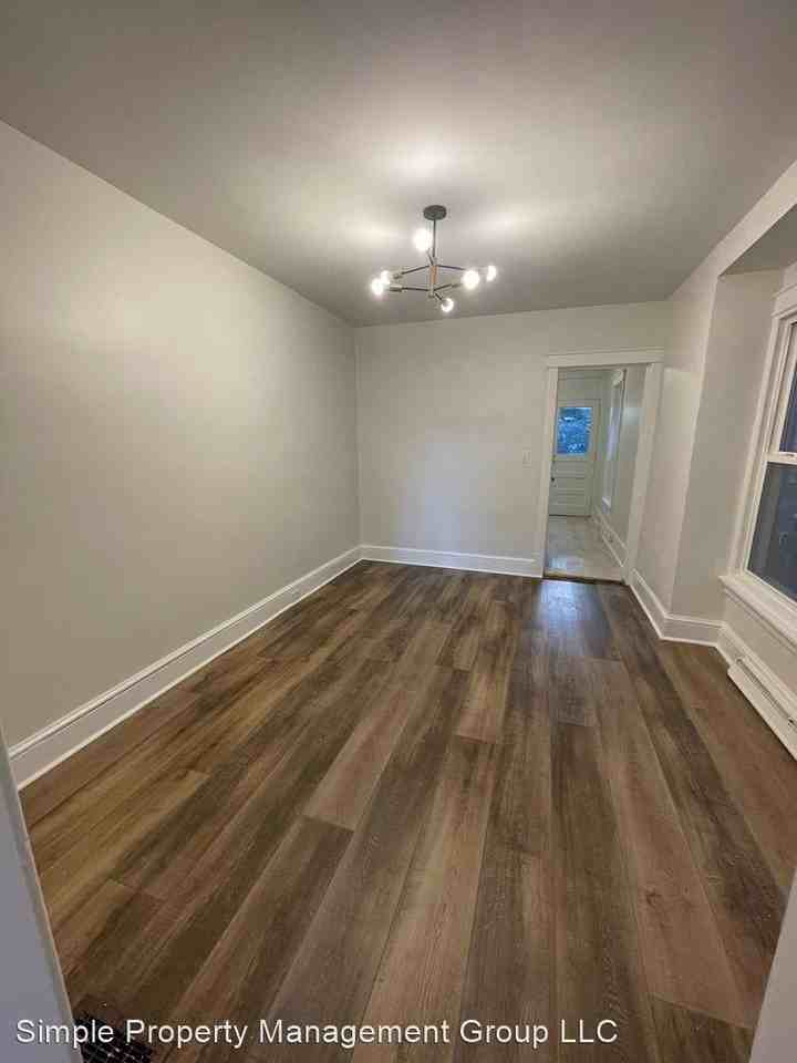 251 N 13th St - Photo 2 of 12