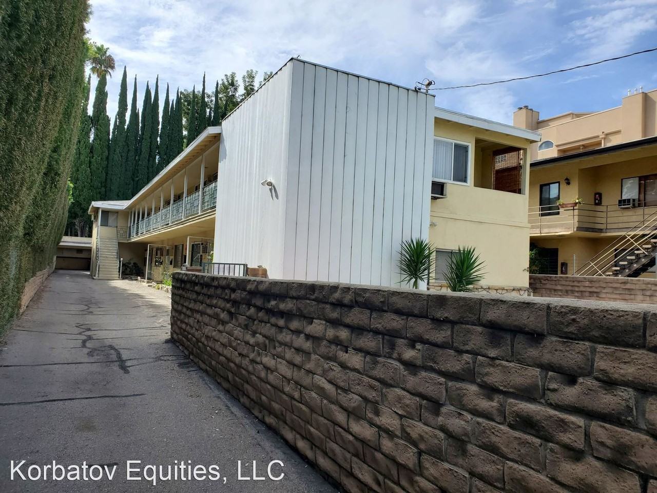 14258 Dickens Street - Photo 2 of 8