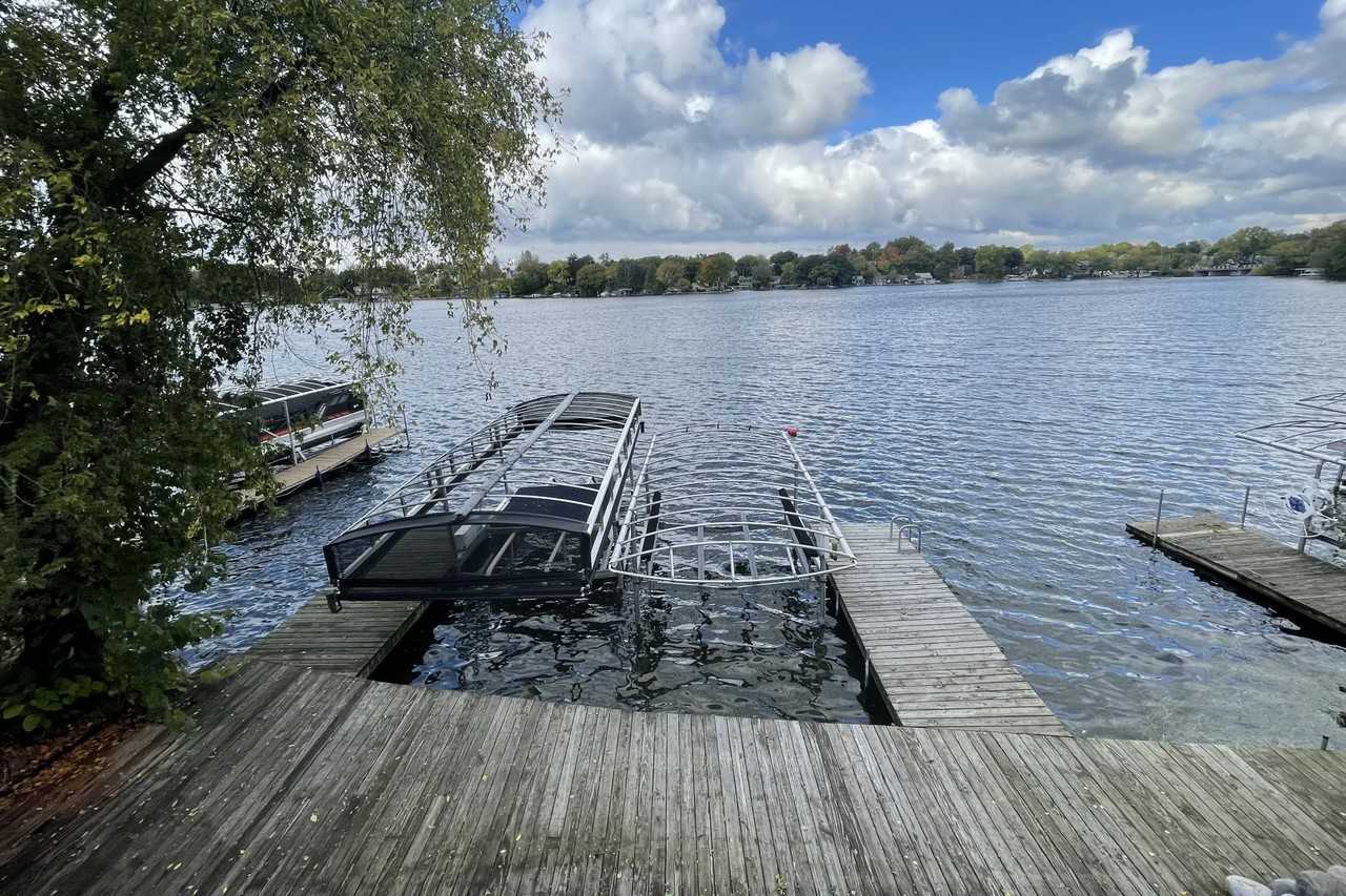 N50W35148 Wisconsin Ave - Photo 3 of 11