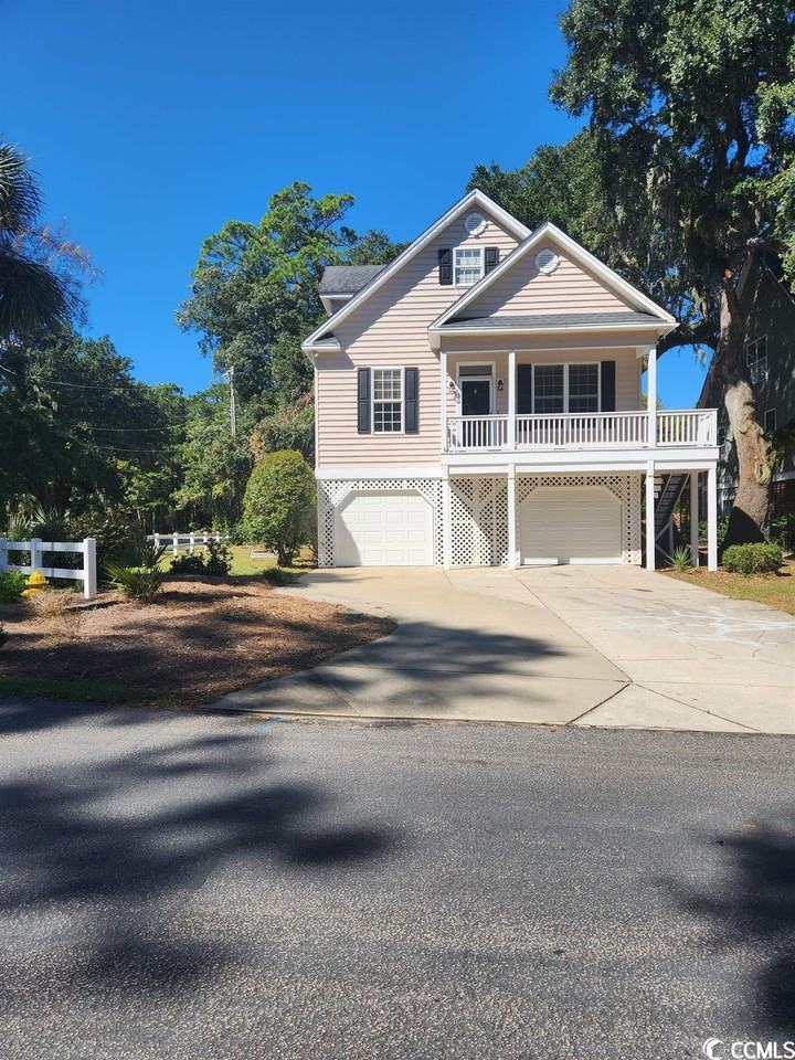 9 Marsh Point Dr, Pawleys Island, SC 29585 3 Bedroom House for 2,400