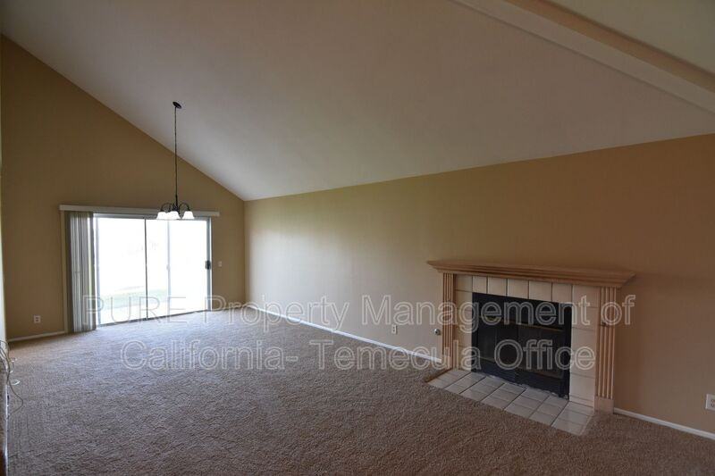 37468 Cole Creek Ct - Photo 3 of 34