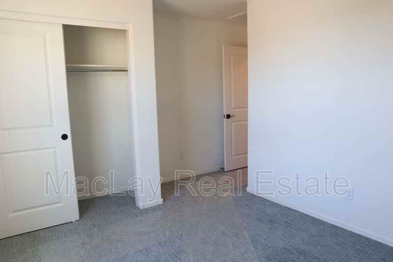 2783 N Mulberry Pl - Photo 3 of 33