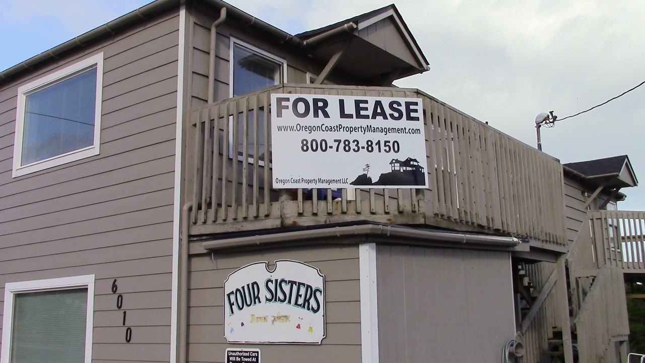 6010 Pacific Ave - Photo 3 of 4