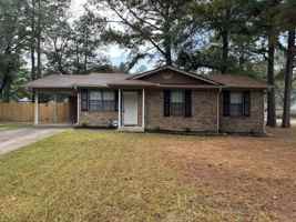 featured image of 11 Riata Ct