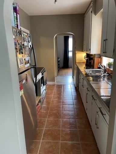 283 Horace St - Photo 2 of 11