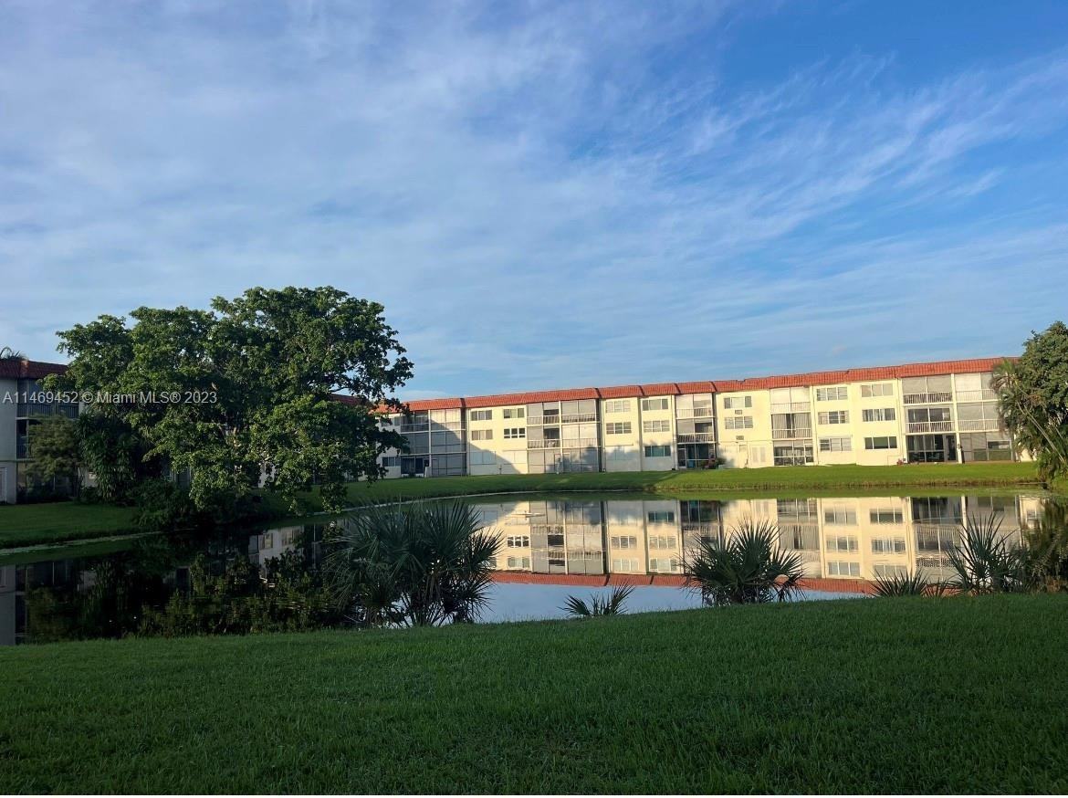 Apartments for Rent In Hollybrook Golf, Pembroke Pines, FL Find