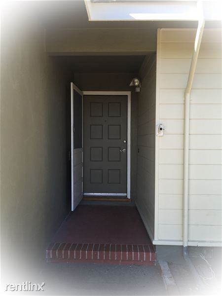 728 Haven Ave - Photo 3 of 9