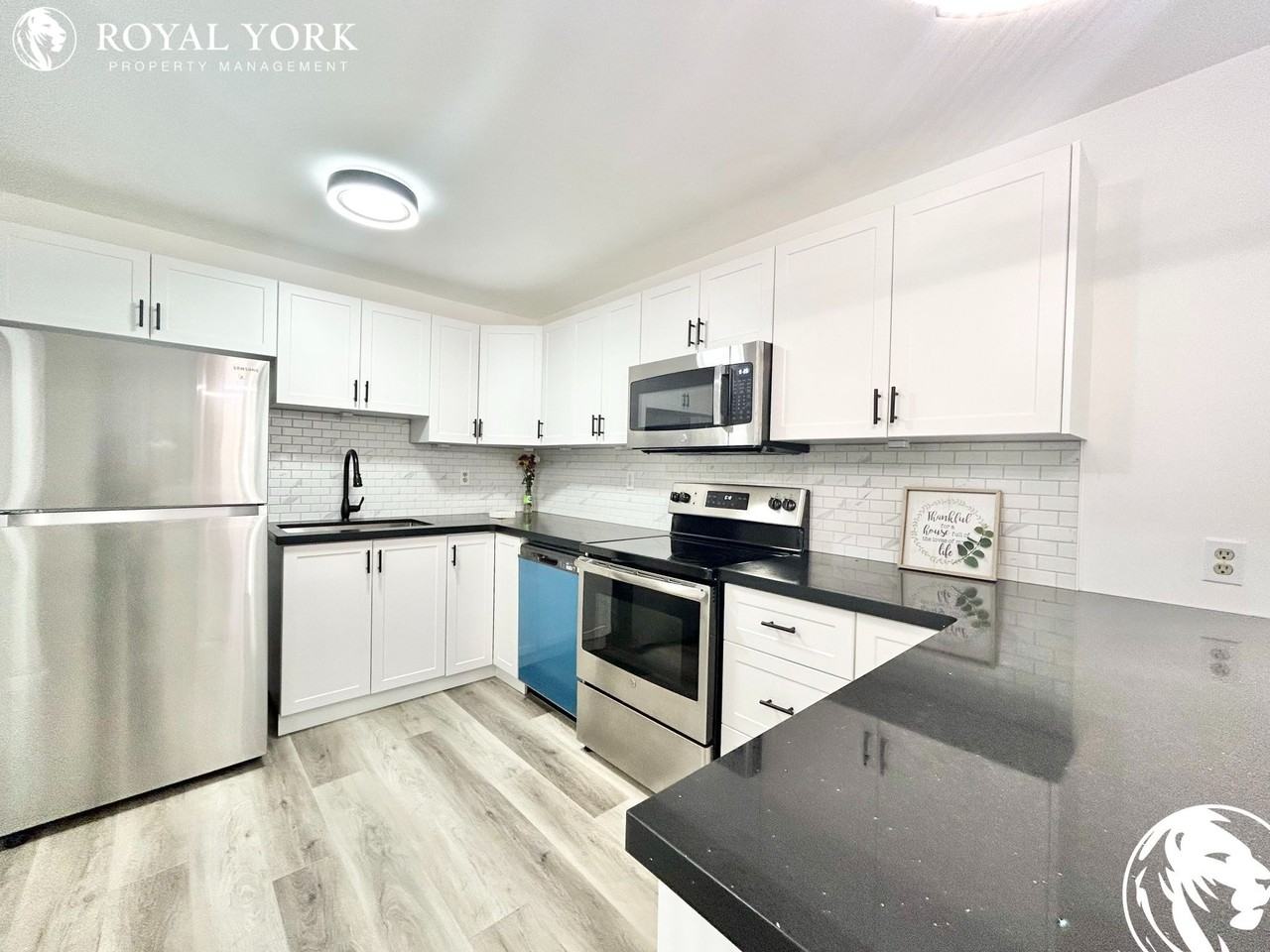 1030 Falgarwood Dr #71 - Photo 2 of 39