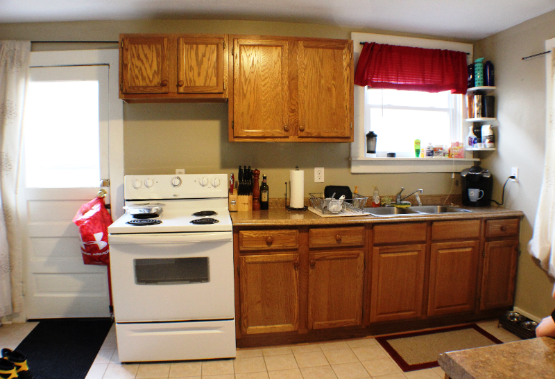 118 E Maple Ave - Photo 2 of 12