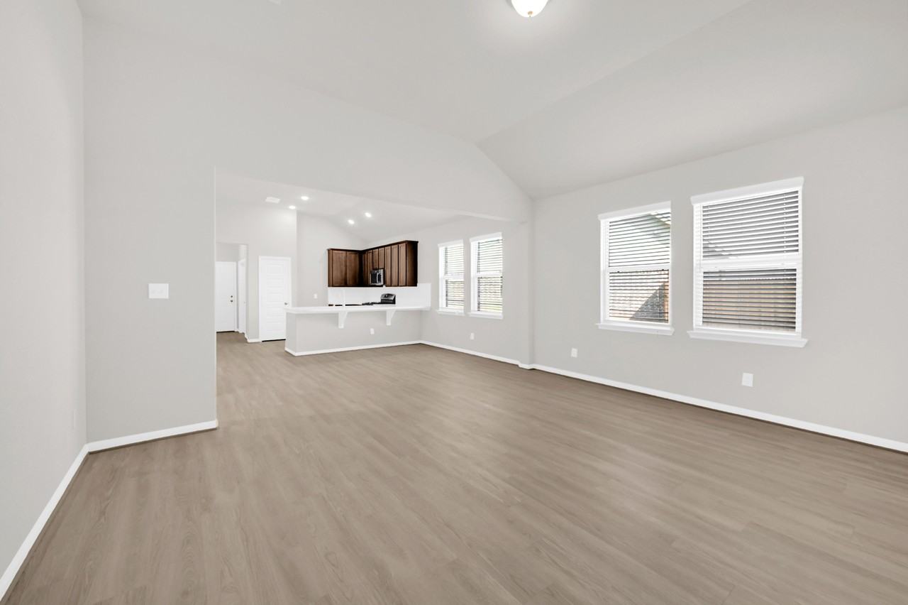 8406 Beacon Bay Cir #NA - Photo 3 of 19