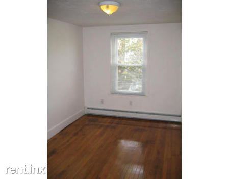 14 Bacon St - Photo 2 of 5