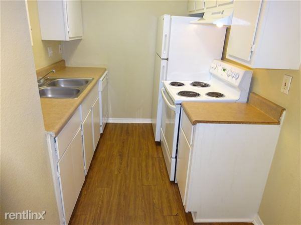 Springs of Moore - Photo 3 of 10