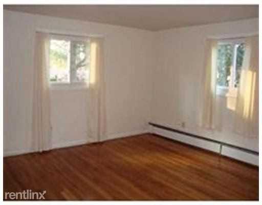 97 Old Post Rd - Photo 3 of 9