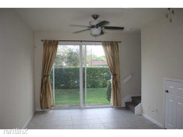8713 Cypress Walk Ct - Photo 3 of 6