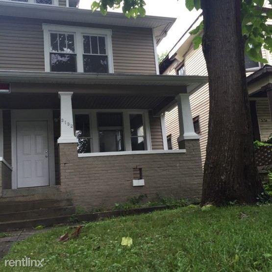 3132 N Park Ave - Photo 2 of 7