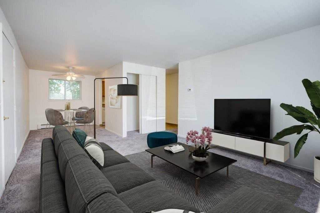 Brockport Crossings Apartments and Townhomes - Photo 6 of 14