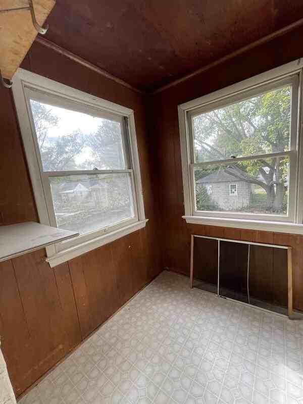 825 Hamilton Blvd #B - Photo 7 of 16