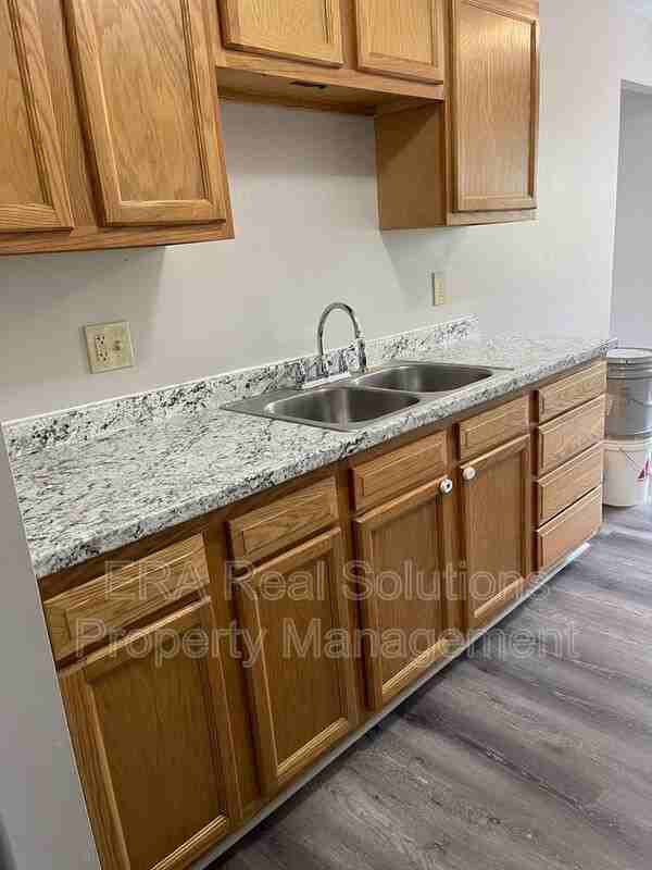 2039 Heritage Dr #2039 - Photo 5 of 13