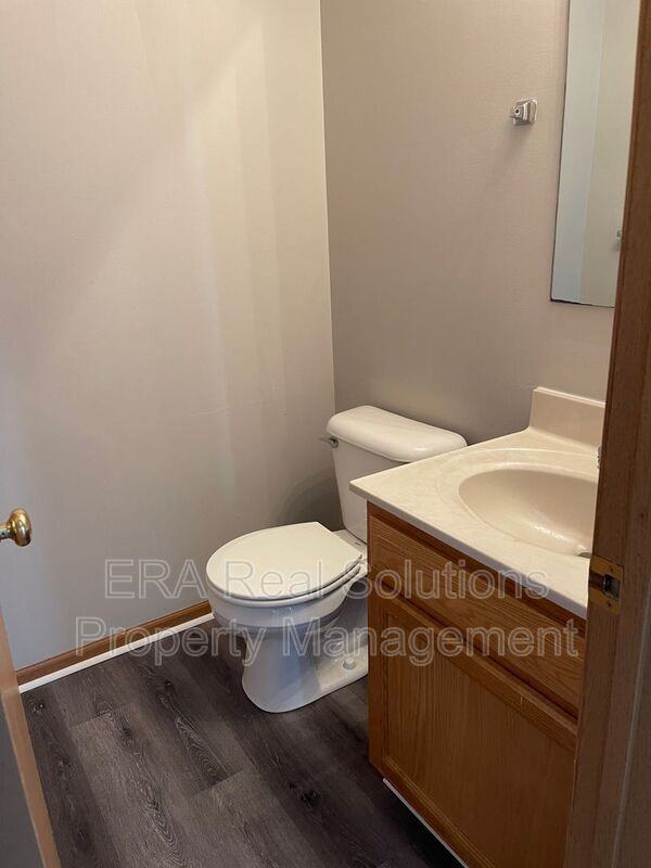 2039 Heritage Dr #2039 - Photo 6 of 13