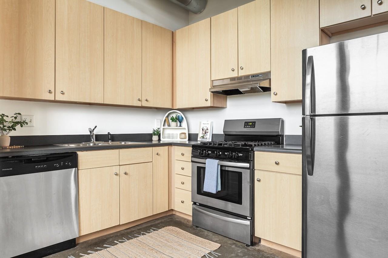 Ice House Lofts - Photo 3 of 14