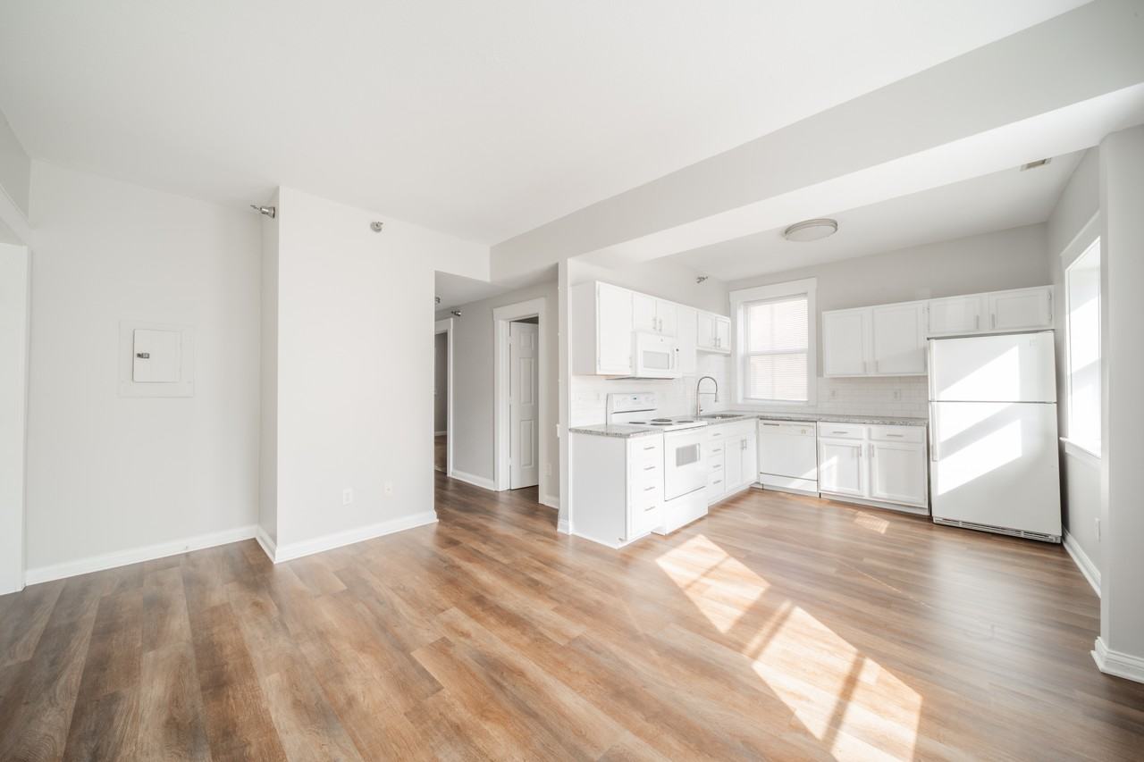 234 East 9th Street #102 - Photo 4 of 21