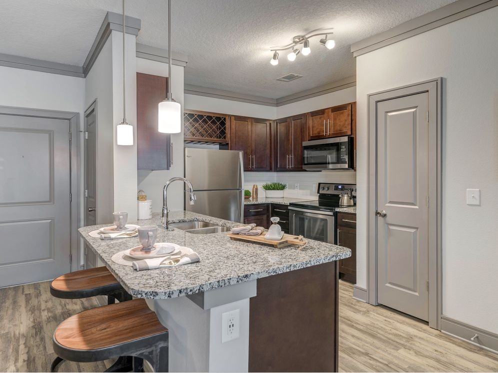 Avalon Mooresville - Photo 2 of 37