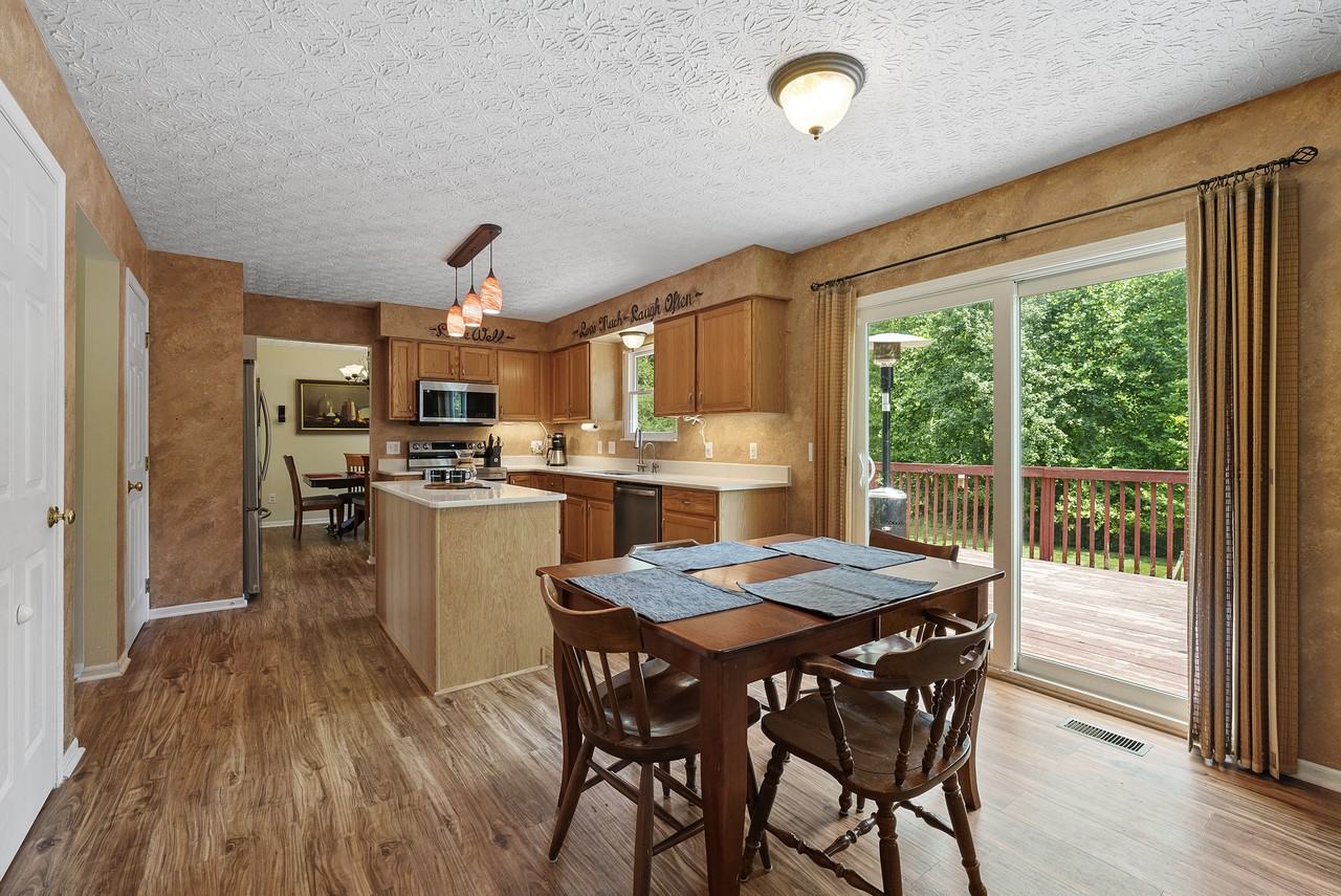 620 Huber Drive - Photo 2 of 6