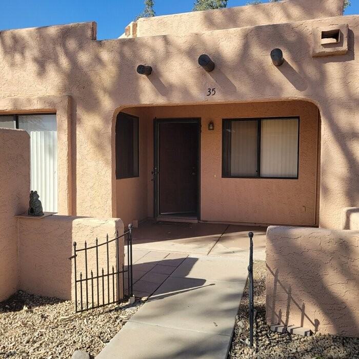 8940 W Olive Ave #35