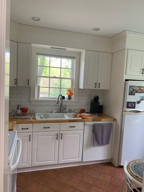 30 Farm Lake Ct #1 - Photo 2 of 9