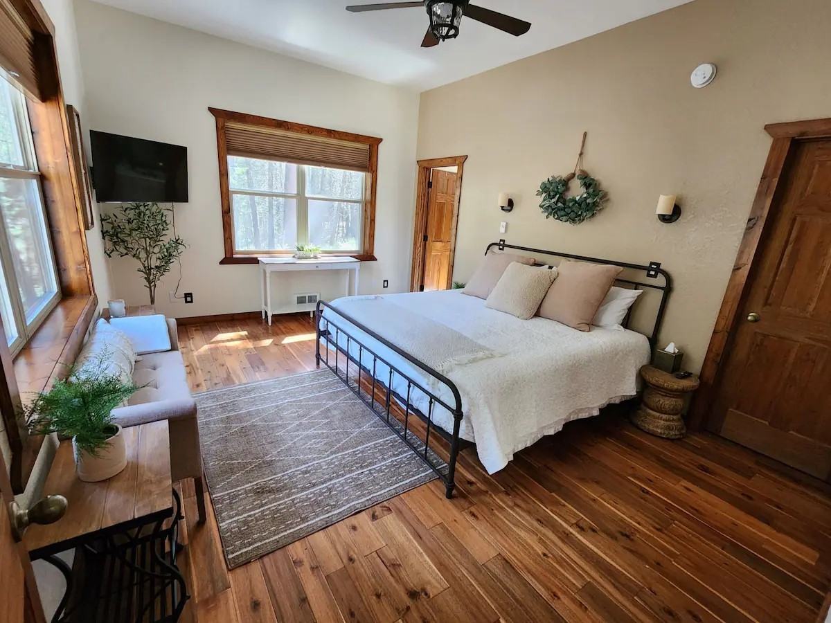 628 Pommel Dr #NA - Photo 3 of 32