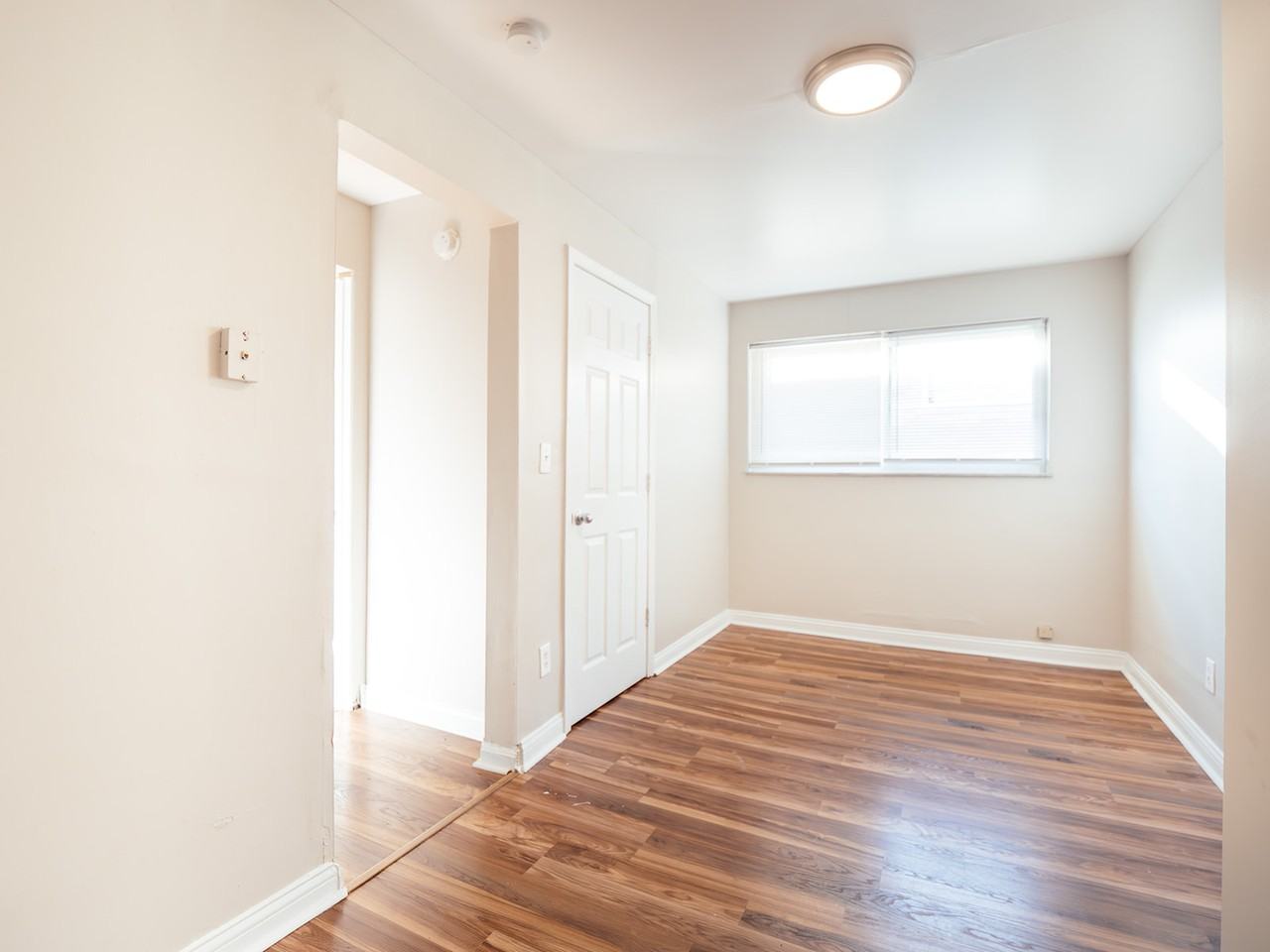 1634 Crest Hill Ave #2 - Photo 7 of 10
