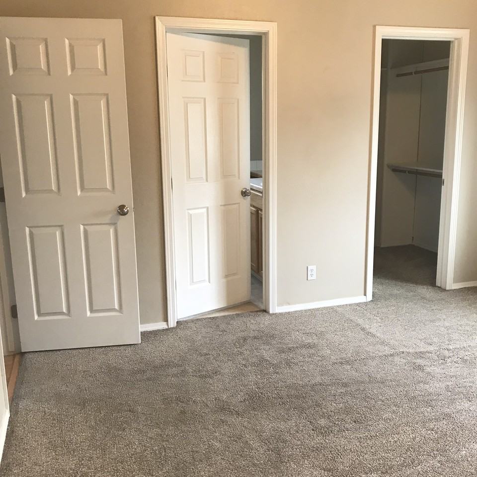 72 N Pleasant Hill Dr #1 - Photo 6 of 32