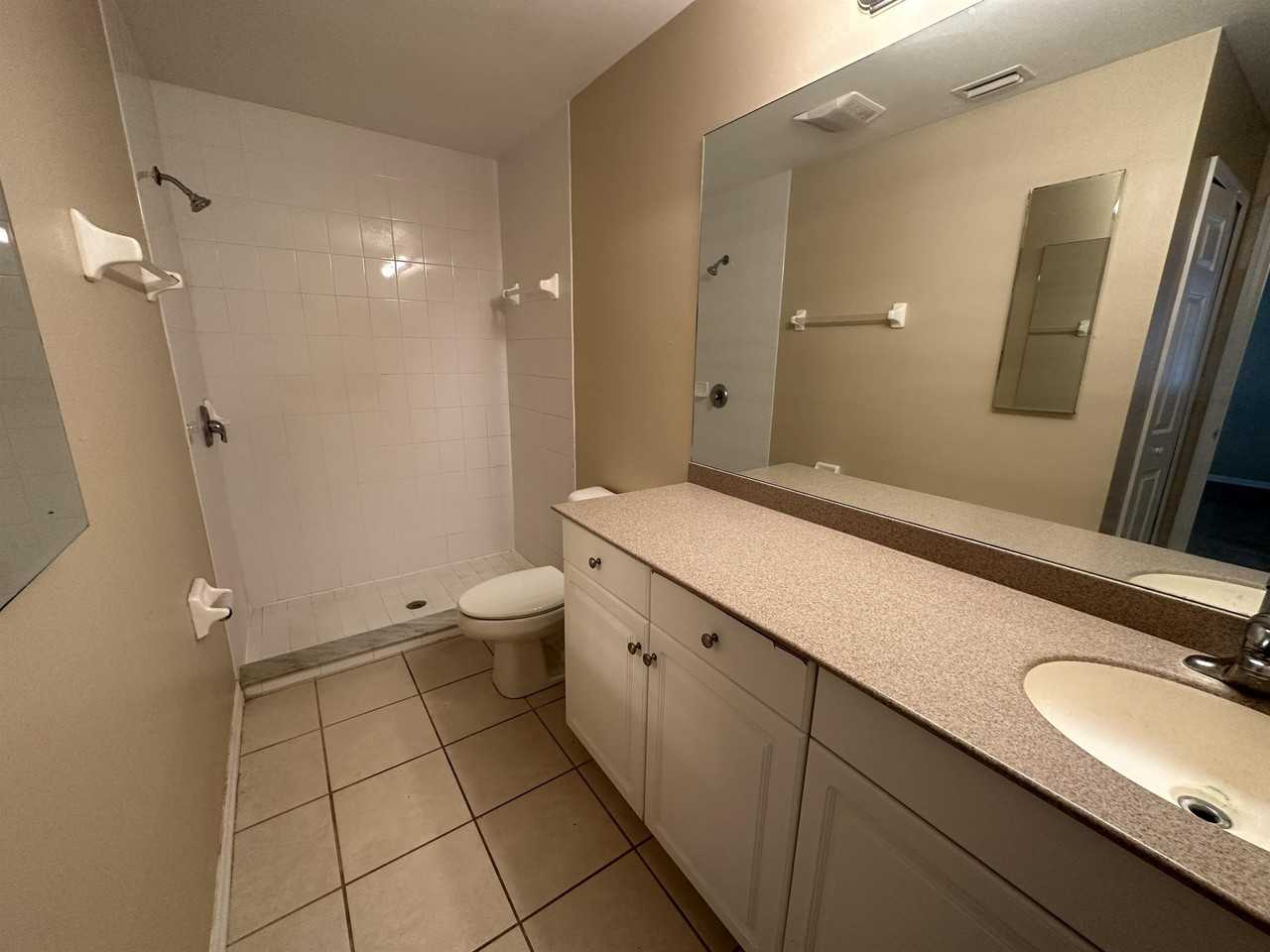 2901 33rd St Sw #1 - Photo 4 of 10