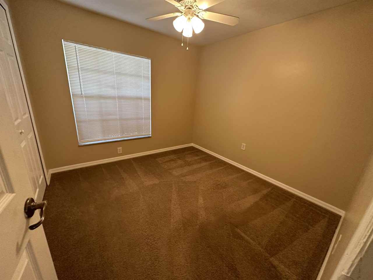 2901 33rd St Sw #1 - Photo 6 of 10