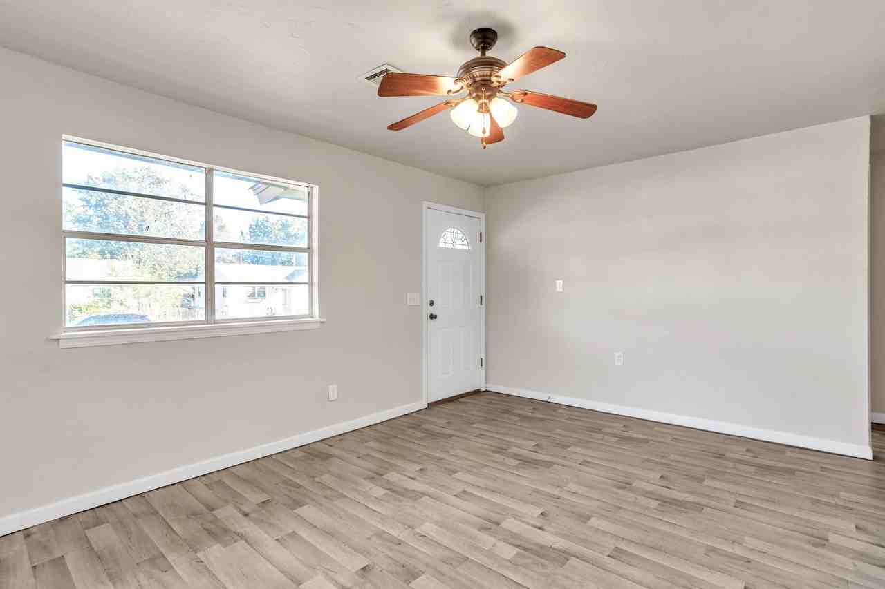 306 E Jacobs Dr #1 - Photo 5 of 30