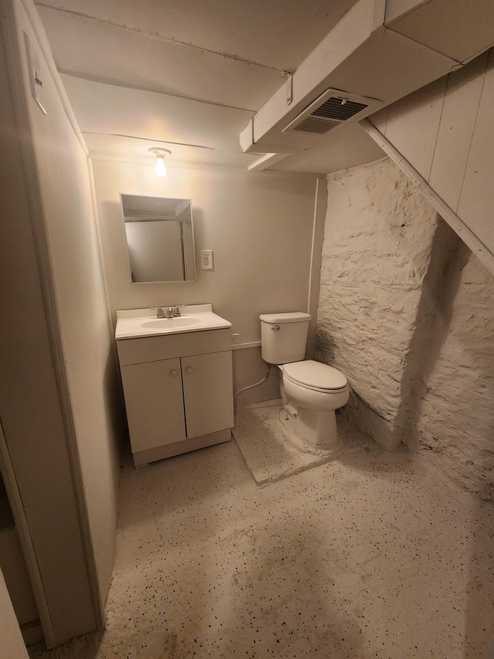 214 6th Street #214 - Photo 2 of 11