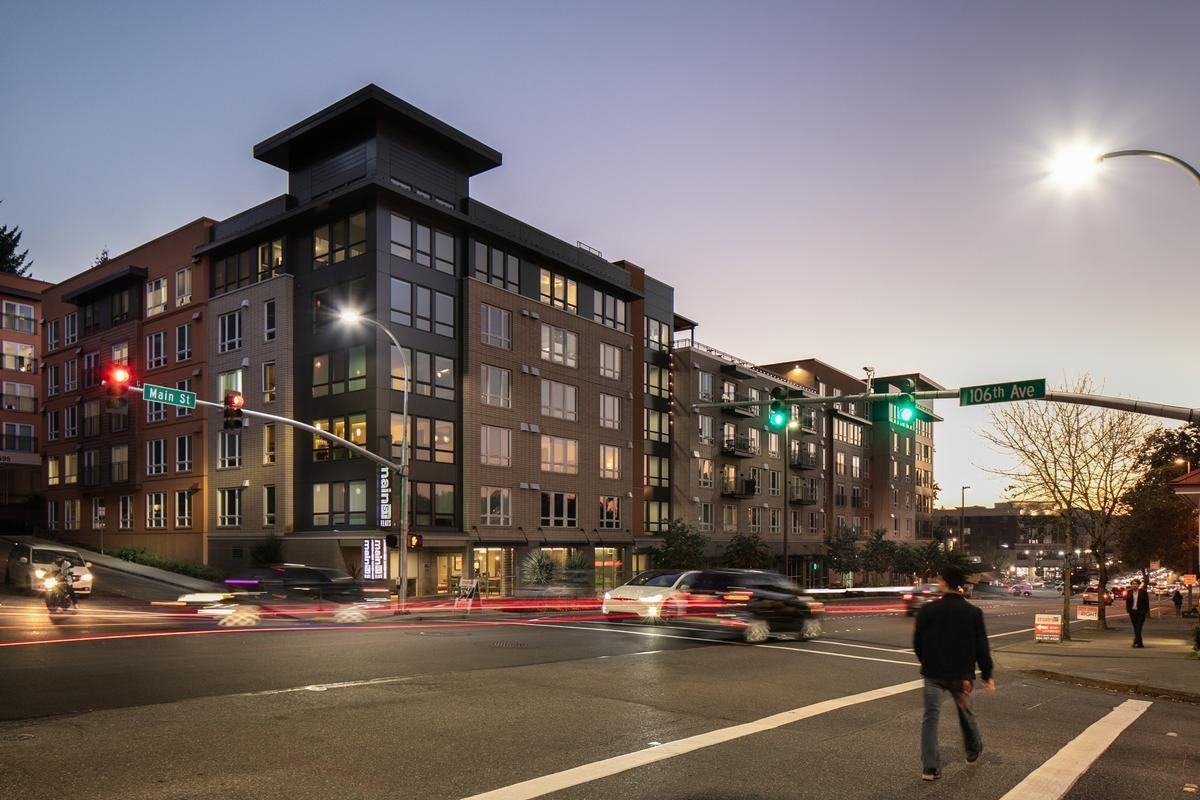 10655 Main St - Photo 7 of 36