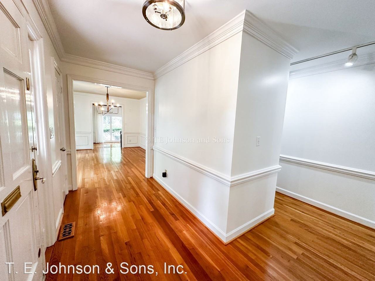 180 Warwick Green Rd - Photo 2 of 26