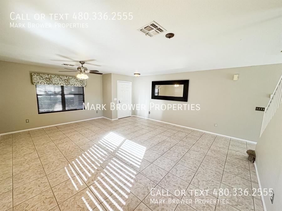 4127 E Pinto Ln - Photo 3 of 35