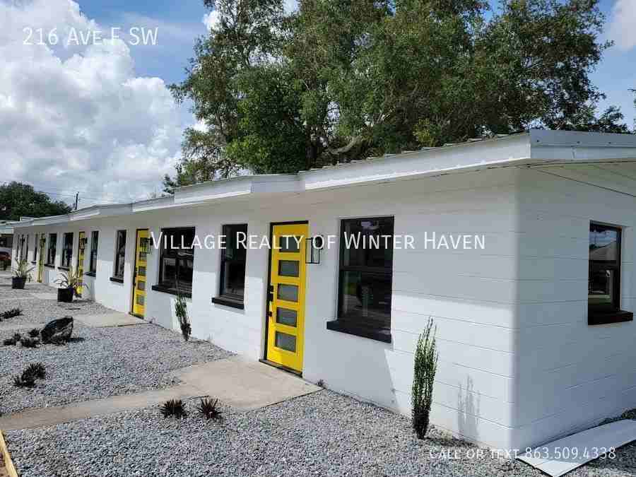 216 Avenue F Sw - Photo 2 of 28