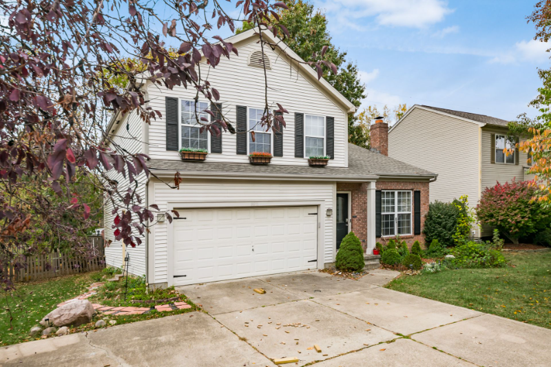 8911 Garrett St - Photo 2 of 50